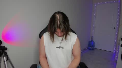 Vincent Strong online show from January 2025 12:26:02 PM