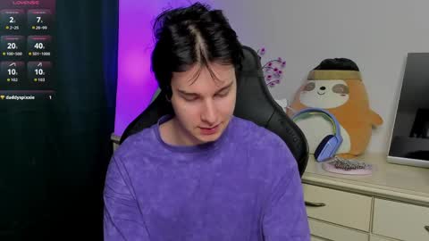 Vincent Strong online show from March 2026 06:22:01 PM