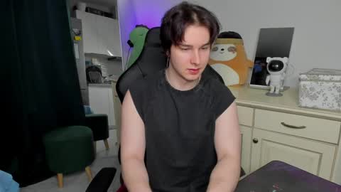 Vincent Strong online show from May 2026 07:15:02 AM