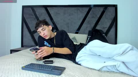 Vincent online show from December 2024 05:33:02 AM