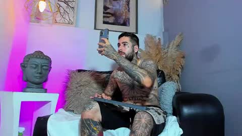 Vincent Sartori online show from April 2026 08:06:02 PM