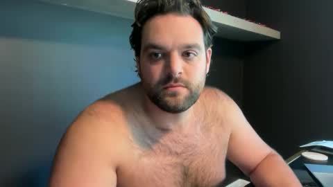 Snapshot of vinfaro27 chatting on September 2025 05:50:01 PM Vinfaro27 online show from September 2025 05:50:01 PM