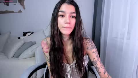 vinkitinkii online show from September 2025 08:28:02 AM