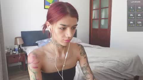 Snapshot of vinkitinkii chatting on June 2026 05:10:02 AM vinkitinkii online show from June 2026 05:10:02 AM