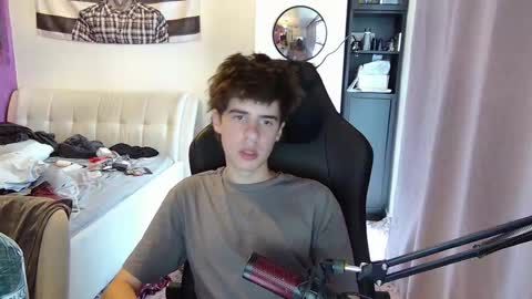 vinnie online show from September 2025 03:23:01 PM