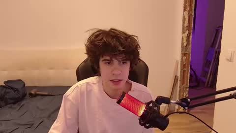 vinnie online show from March 2026 10:15:02 PM