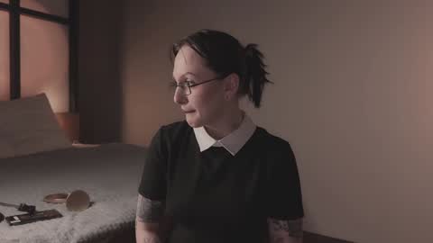 Diva Silvia online show from January 2025 07:15:01 PM