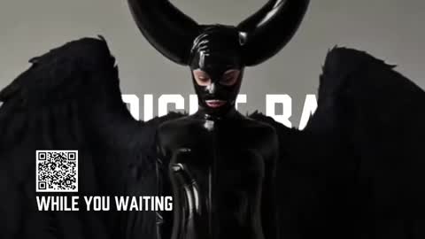 Diva Silvia online show from October 2025 05:21:02 PM