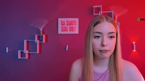 Snapshot of viola_sweet_ chatting on May 2026 09:16:02 AM viola_sweet_ online show from May 2026 09:16:02 AM