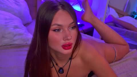 violaflirt online show from October 2025 04:40:02 AM