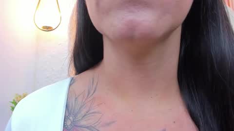 Violette online show from February 2026 12:59:01 AM