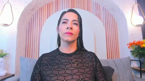 Violette online show from June 2026 10:43:02 AM