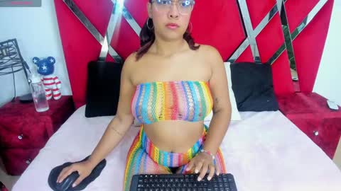 violehtx online show from May 2026 01:08:01 PM