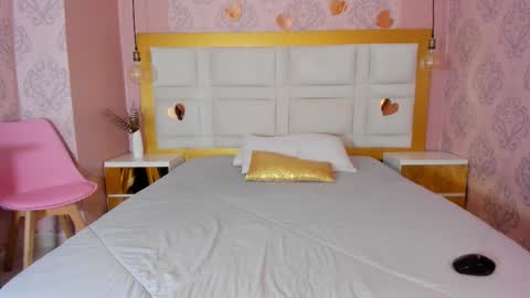 Violet  online show from March 2026 12:29:01 PM