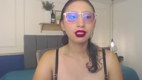 V I O L E T  online show from April 2026 02:09:02 PM