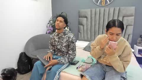 Violet and Myers online show from October 2025 11:30:02 AM