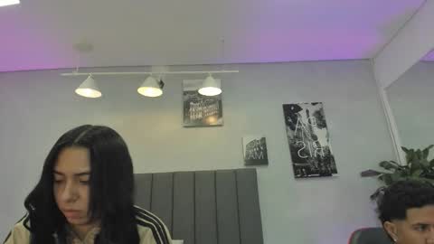 Violet and Myers online show from November 2025 11:23:02 AM