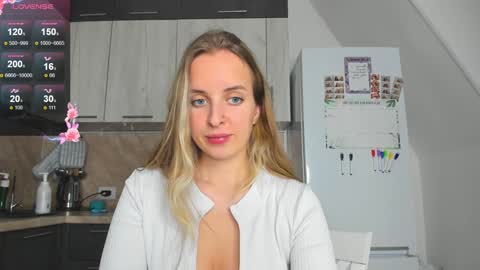 Violet online show from December 2024 01:44:02 PM