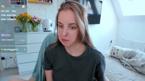 Violet online show from March 2026 01:23:02 PM