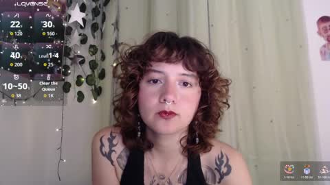 Snapshot of violet_bluee chatting on May 2026 07:38:01 AM Violet online show from May 2026 07:38:01 AM