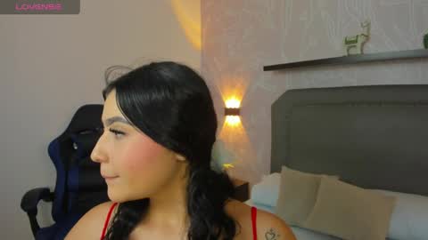 V I O L E T online show from April 2026 02:26:02 AM