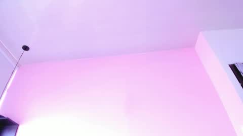 Snapshot of violet_myerrs chatting on September 2025 01:35:02 PM violet online show from September 2025 01:35:02 PM