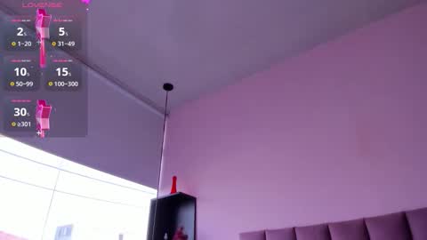 Snapshot of violet_myerrs chatting on October 2025 12:53:02 PM violet online show from October 2025 12:53:02 PM