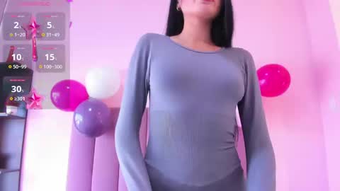 Snapshot of violet_myerrs chatting on November 2025 12:59:02 PM violet online show from November 2025 12:59:02 PM