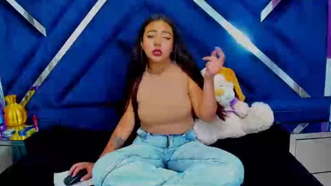 Snapshot of violet_nebula chatting on September 2025 10:45:02 PM violet_nebula online show from September 2025 10:45:02 PM