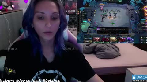 Snapshot of violet_noir_ chatting on November 2025 02:12:01 AM Deya online show from November 2025 02:12:01 AM