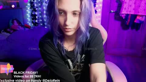 Snapshot of violet_noir_ chatting on November 2025 10:59:02 AM Deya online show from November 2025 10:59:02 AM