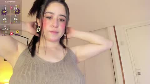 Violet Nova online show from May 2026 11:31:02 AM