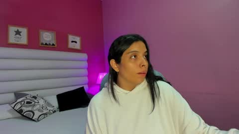 violet_sinclair online show from April 2026 11:57:02 AM