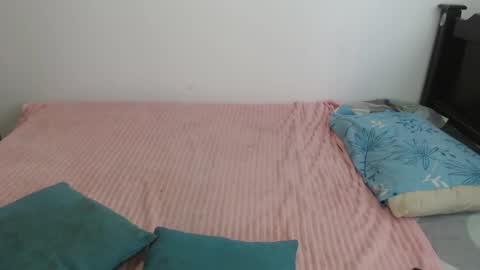 Violeta online show from January 2025 03:33:01 PM