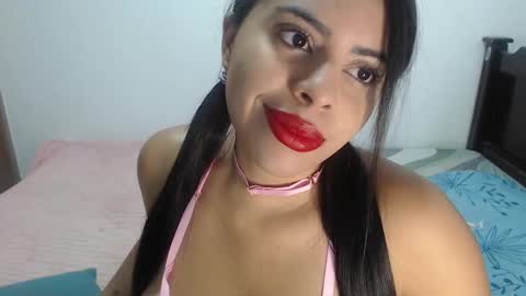 Violeta online show from February 2025 12:06:02 PM