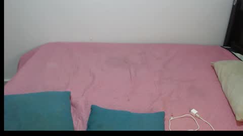 Violeta online show from February 2025 12:43:01 AM