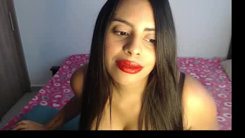 Violeta online show from March 2025 12:11:02 PM