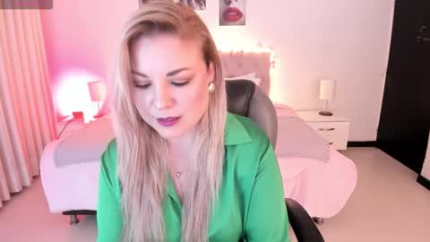 violeta_hotter_ online show from October 2025 10:49:01 AM