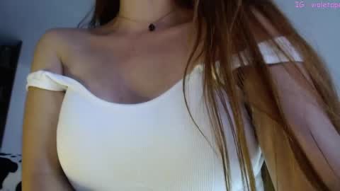 Violeta Peter online show from December 2024 09:23:01 PM