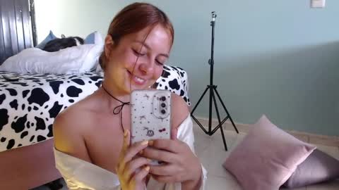 Violeta Peter online show from April 2026 07:52:01 PM