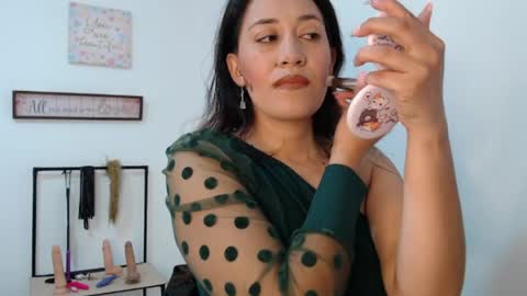 violeta_scott_ online show from April 2026 03:08:01 PM