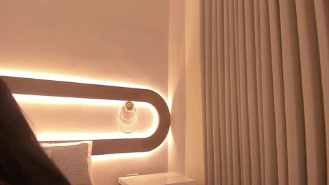 Violeta Sum online show from March 2026 12:10:02 PM