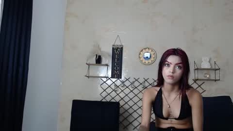 Snapshot of violeta_sweets chatting on September 2025 04:23:02 AM violeta_sweets online show from September 2025 04:23:02 AM