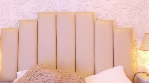 Violeta online show from May 2026 04:02:02 PM