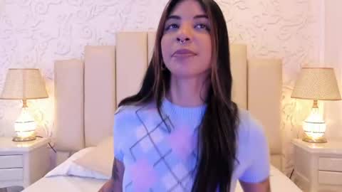 Violeta online show from June 2026 01:32:02 PM
