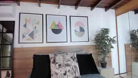 Snapshot of violetarossi1 chatting on October 2025 12:42:02 PM violetarossi1 online show from October 2025 12:42:02 PM