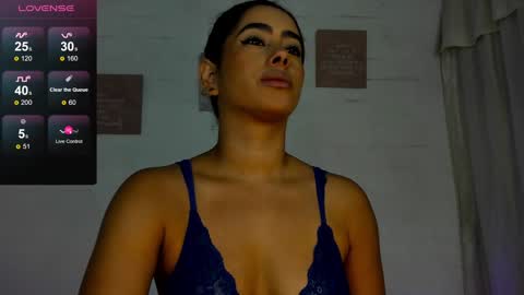 Violeta online show from December 2024 09:52:01 AM