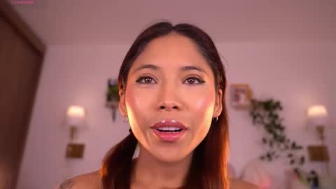 violeth___ online show from December 2025 01:20:02 PM