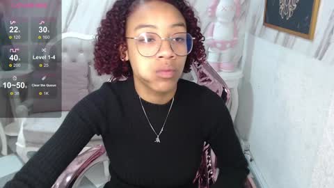 Snapshot of violeth_b chatting on January 2025 12:35:02 PM violeth_b online show from January 2025 12:35:02 PM