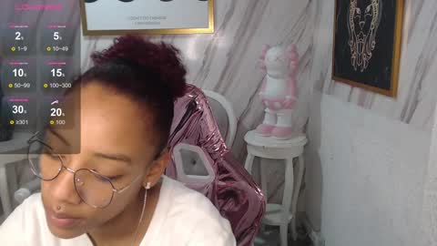 Snapshot of violeth_b chatting on January 2025 12:36:02 PM violeth_b online show from January 2025 12:36:02 PM